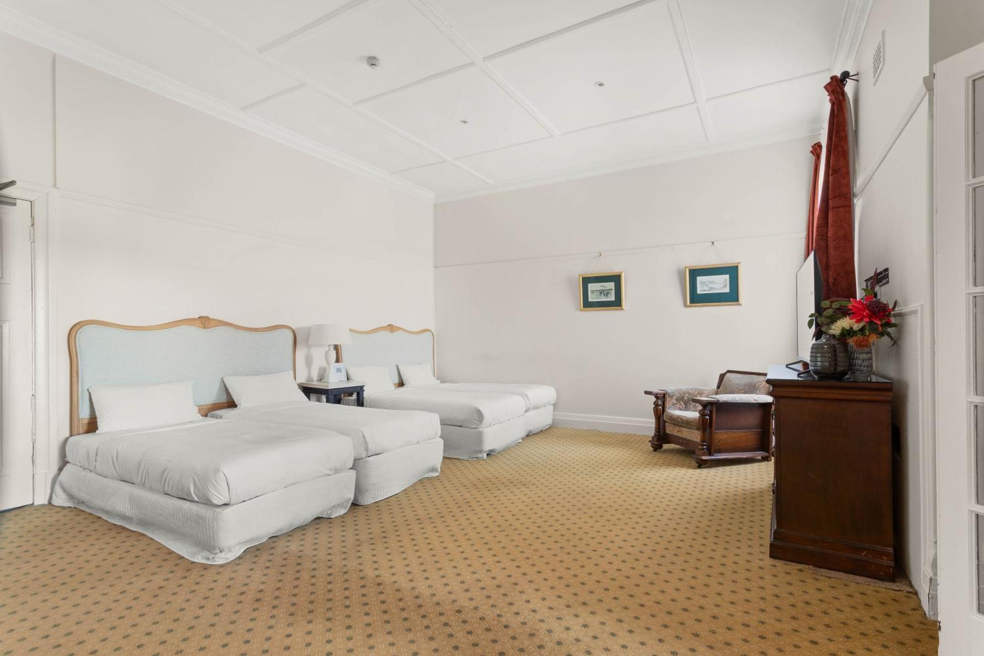 The Robertson Hotel エクステリア 写真