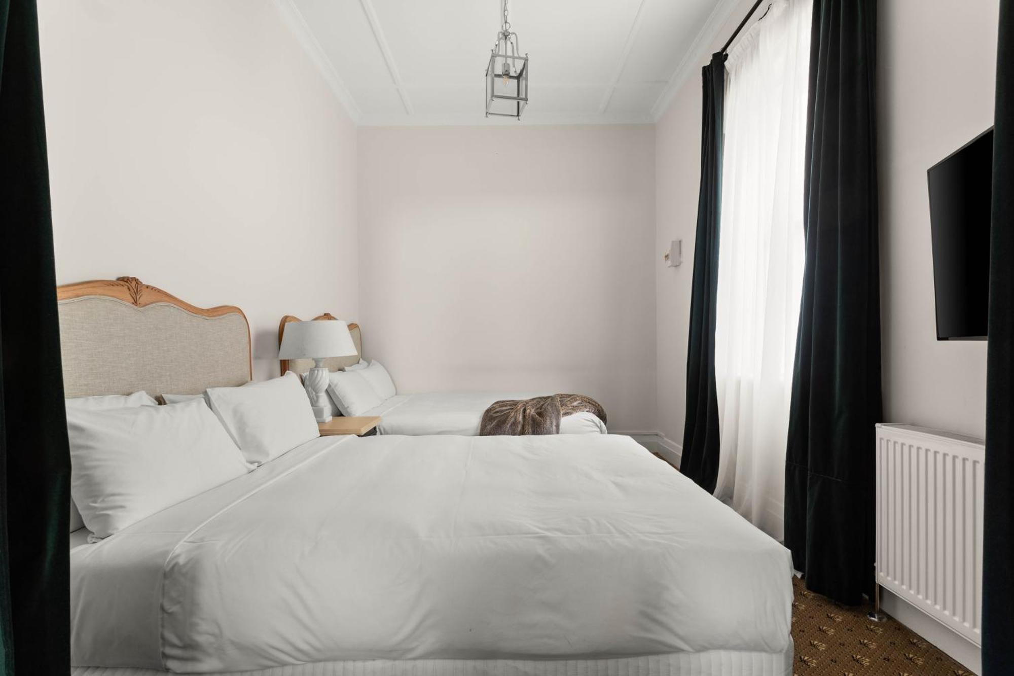 The Robertson Hotel エクステリア 写真