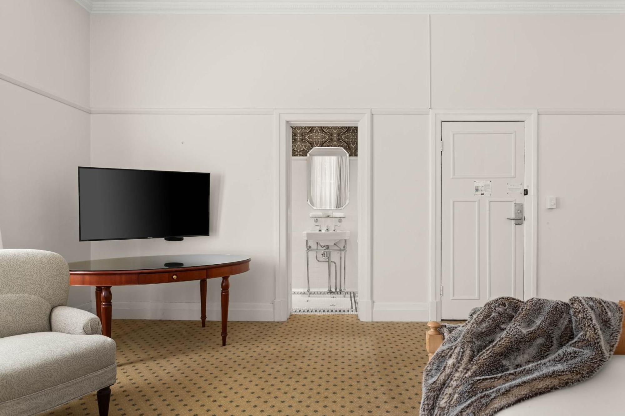 The Robertson Hotel エクステリア 写真
