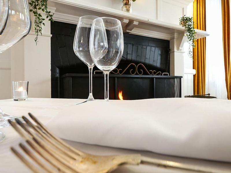 The Robertson Hotel エクステリア 写真