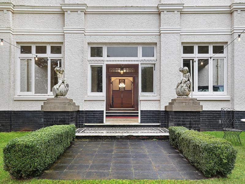 The Robertson Hotel エクステリア 写真